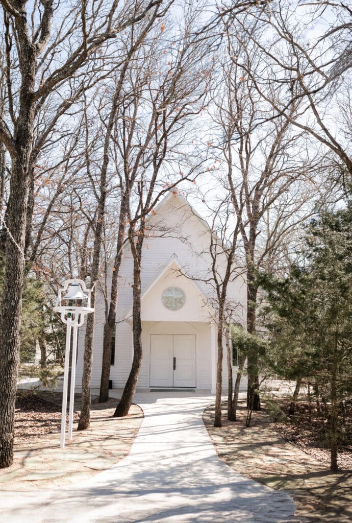 White chapel at Soli Deo Gloria Weddings and Events in Decatur, TX