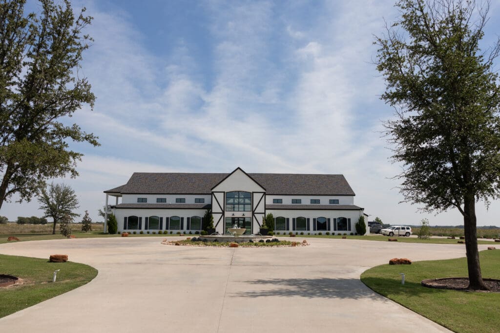 The Gardenia Venue for weddings in Valley View Texas