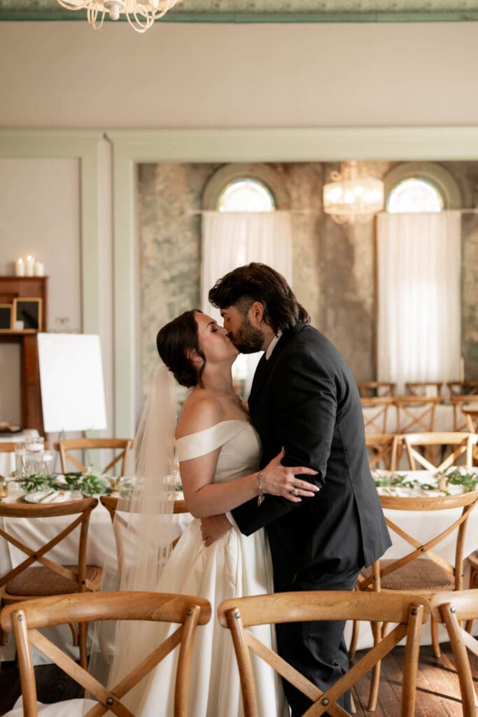 Wedding photography at The 1906 Wedding Venue in Whitesboro, TX 